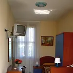 Greco Hotel 2*